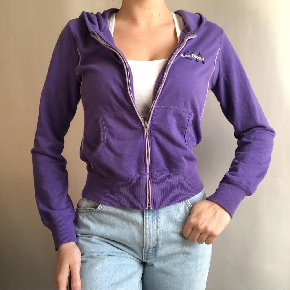 90’s Vintage Purple Zip-Up Hoodie